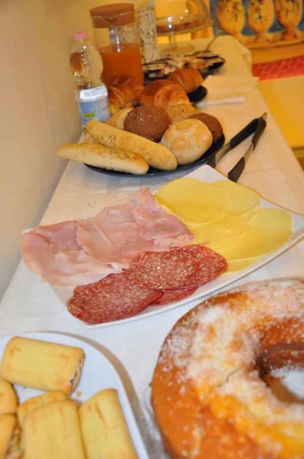 B&B Chiaia 216 Napoli Dış mekan fotoğraf