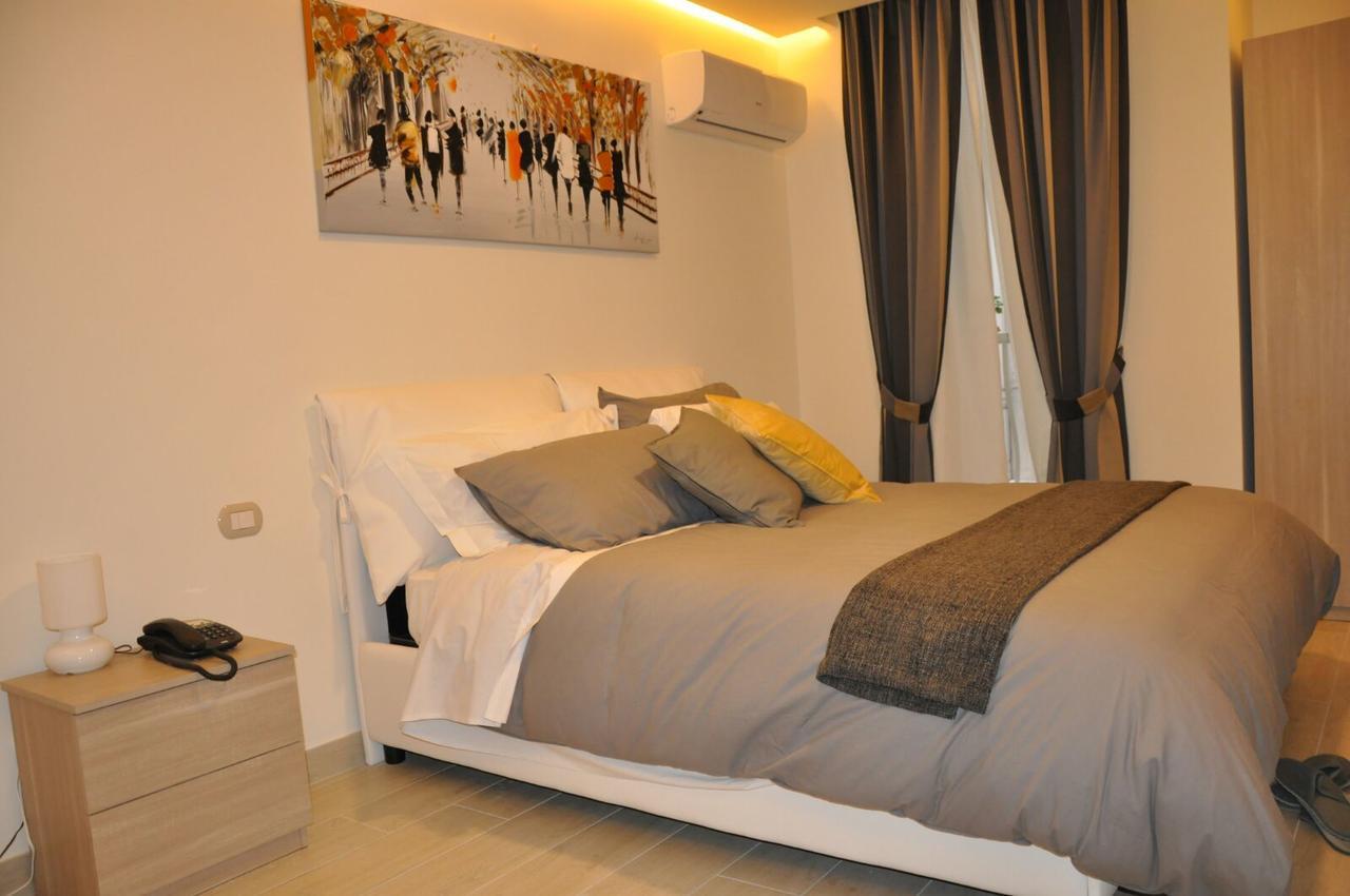 B&B Chiaia 216 Napoli Dış mekan fotoğraf