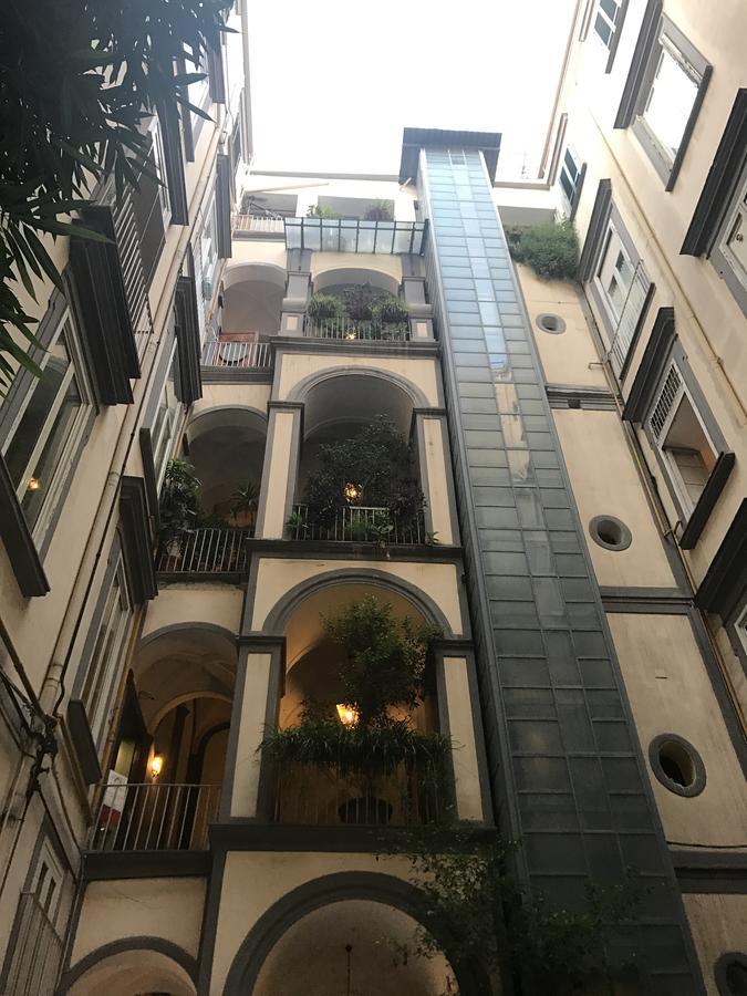 B&B Chiaia 216 Napoli Dış mekan fotoğraf